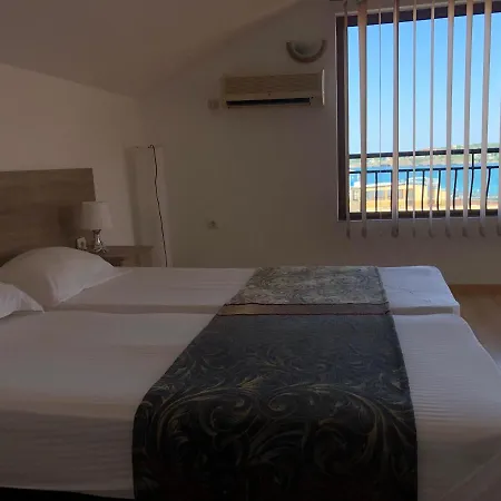 Guest house Time Out *